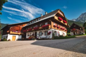 Zeiserhof - Blick zum Bauernhof